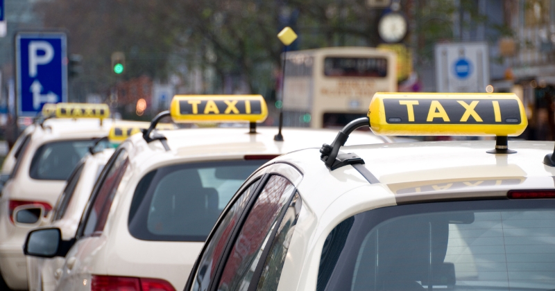 Taxi from Delhi Airport to Chandigarh